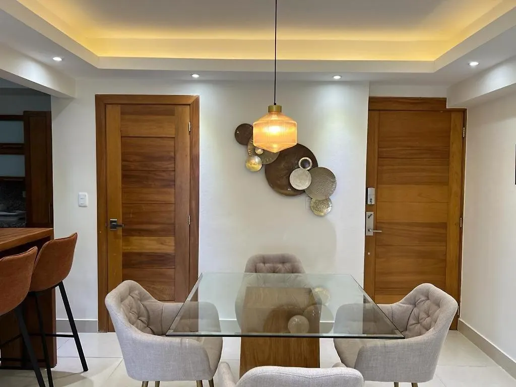 Cómodo y Céntrico Apto. en el Centro de la Ciudad! Apartamento Santo Domingo