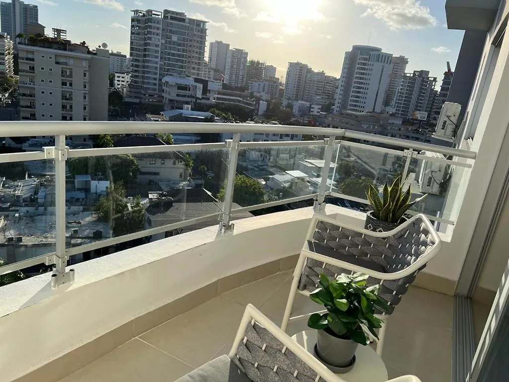 Comodo Y Centrico Apto. En El Centro De La Ciudad! Daire Santo Domingo